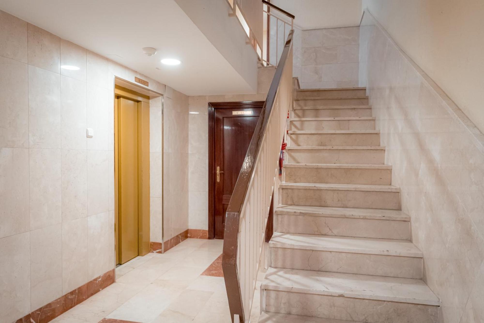Ibericabeds Figares Apartment Granada Exterior foto