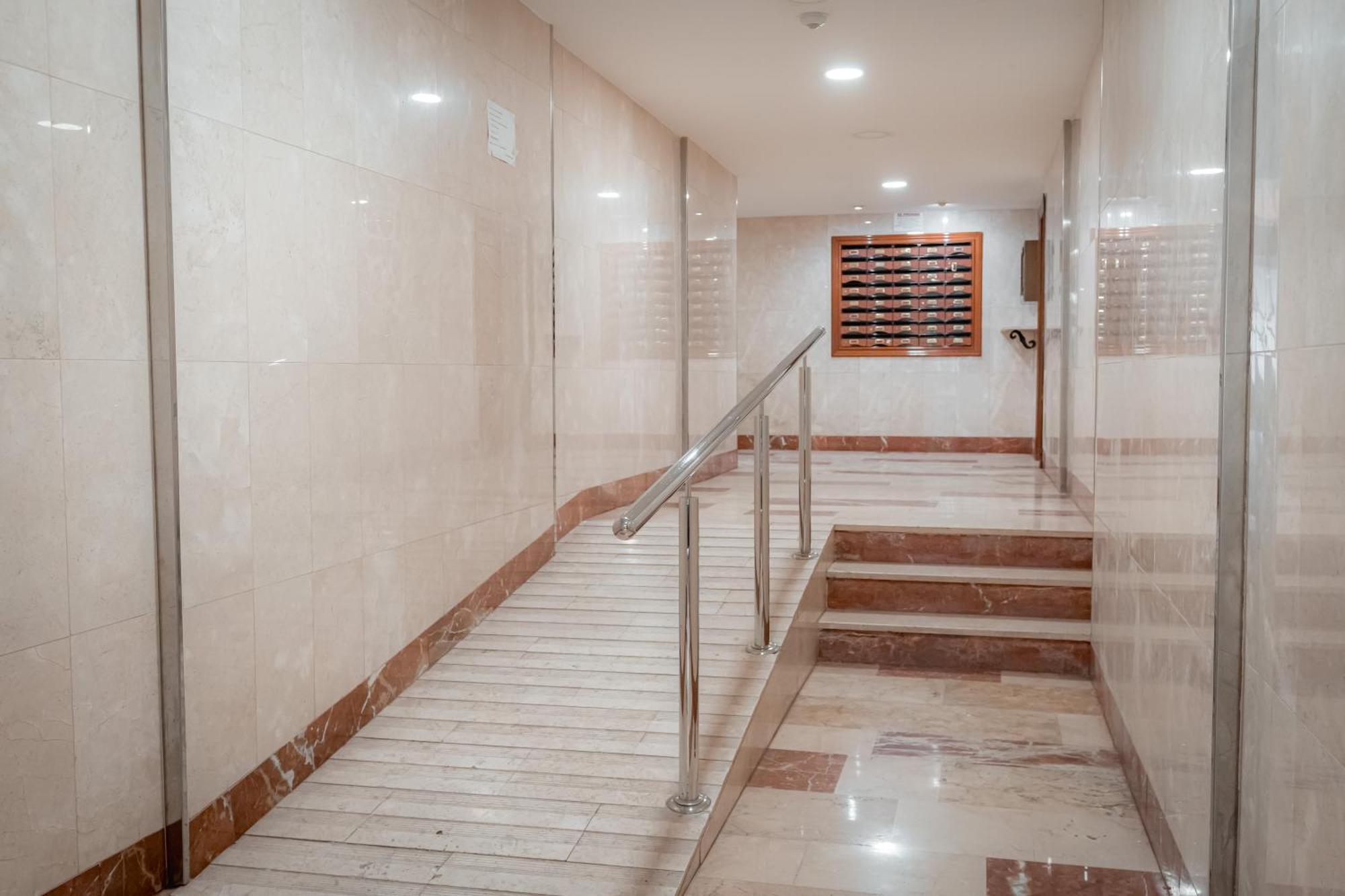 Ibericabeds Figares Apartment Granada Exterior foto